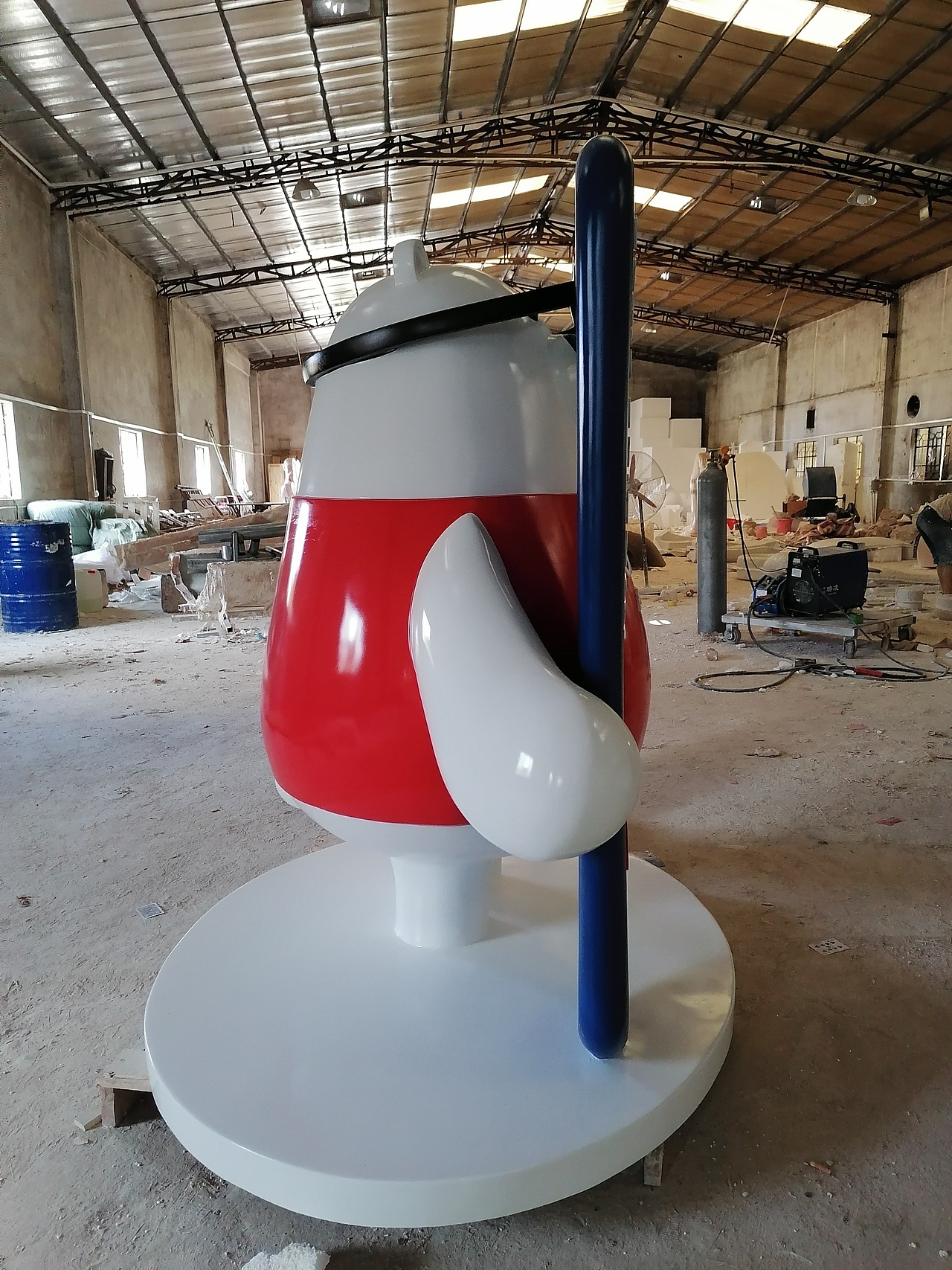 滑雪场创意IP摆件玻璃钢彩绘卡通熊模型雕塑定制（图ZMjQ5MTIzNTU2） - 雕塑 - 站酷设计师满天下雕塑厂家原创素材 - 站酷ZCOOL