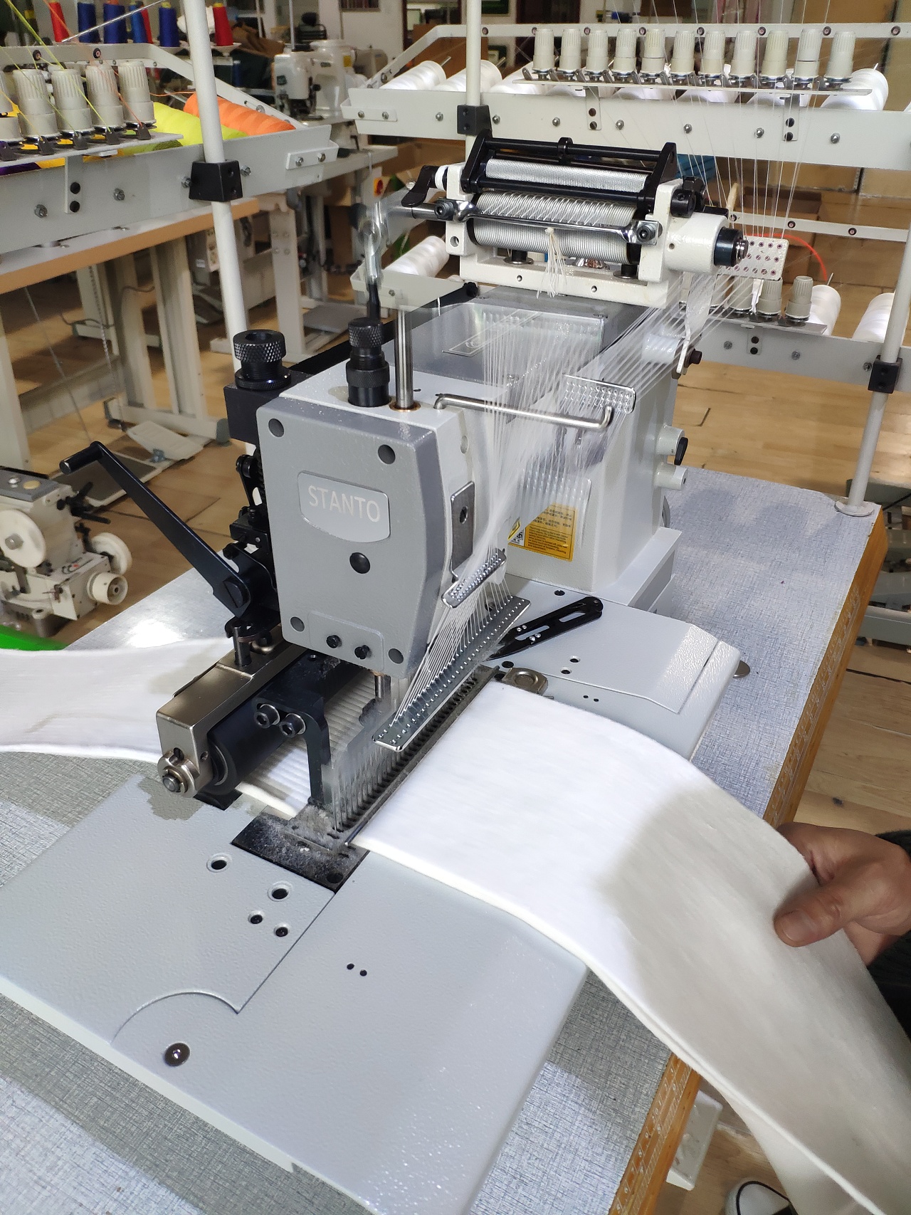 多针车多针打揽多种花型打揽车