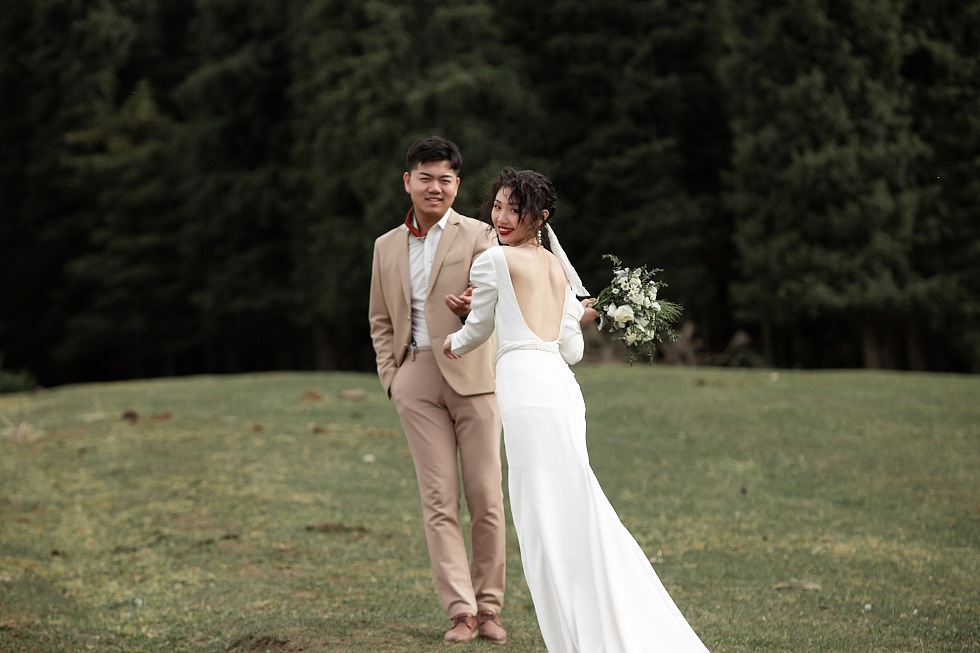 新疆四仟纪旅拍乌鲁木齐婚纱照客片分享（图ZMjQ0ODY2OTQw） - 人像摄影 - 站酷设计师新疆四仟纪摄影原创素材 - 站酷ZCOOL