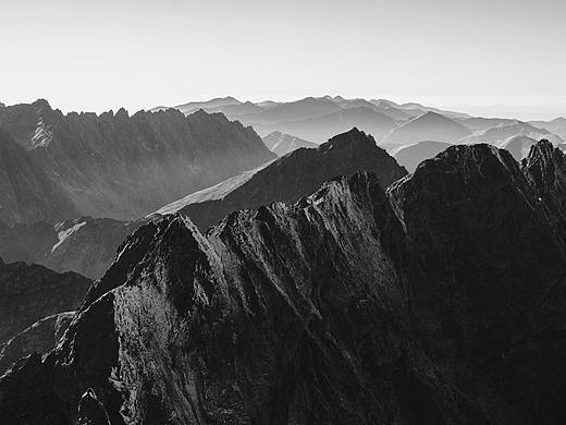 遠(yuǎn)山（個人主頁-ZMjUxMjc2Njg=） - 人文/紀(jì)實(shí)攝影 - 站酷設(shè)計師無事小妖原創(chuàng)素材 - 站酷ZCOOL