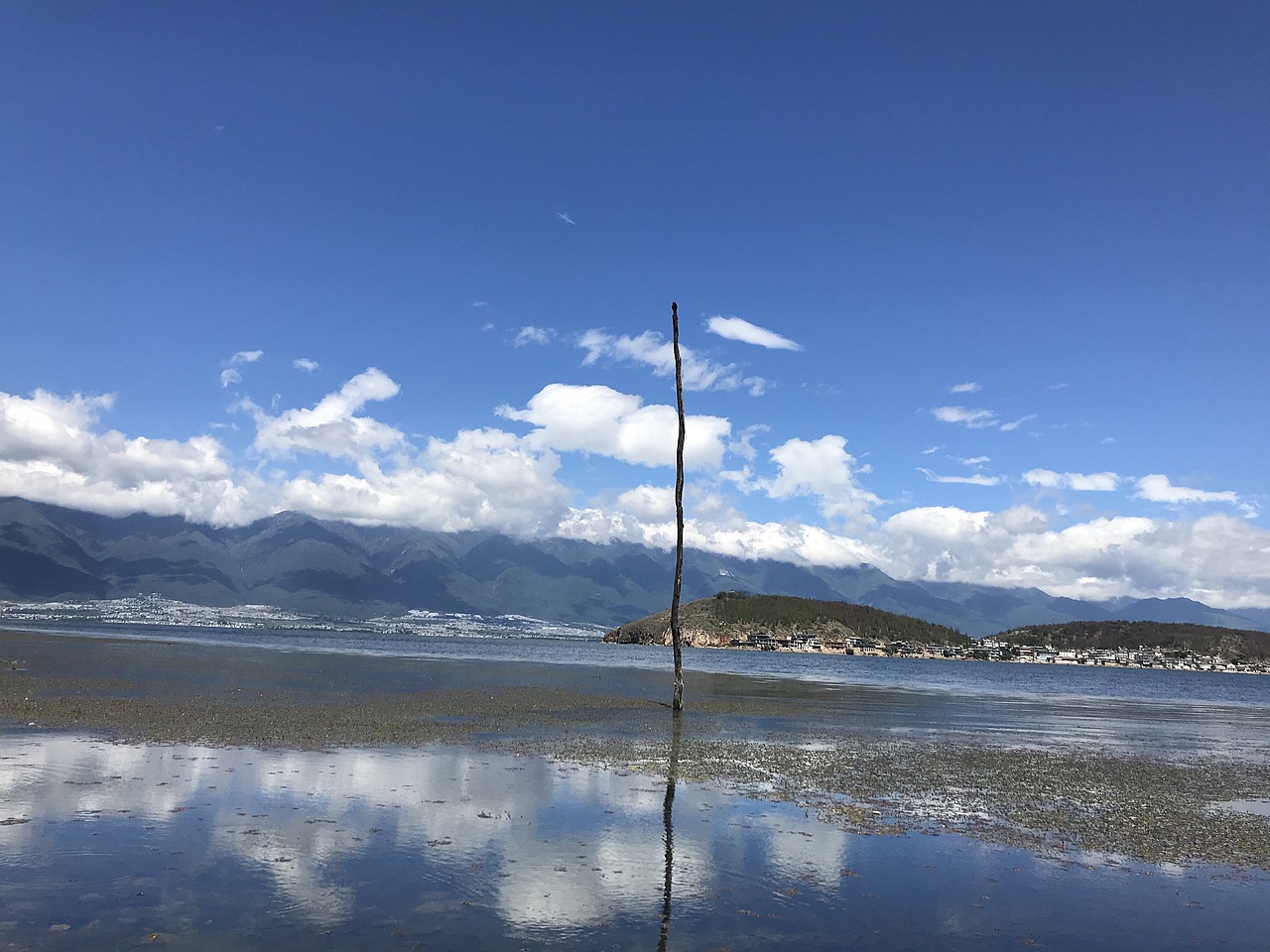 %E7%BE%8E%E5%A5%BD%E4%B8%8E%E6%88%91%E6%97%A0%E5%85%B3