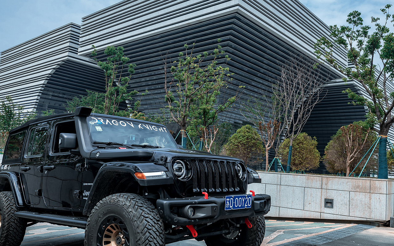 精神小伙儿 城际沙哈拉