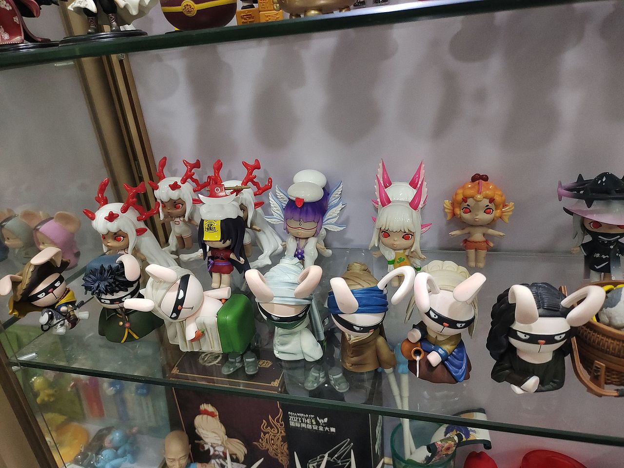 潮玩手办盲盒（图ZMzQ5Njc5NTAw） - 手办/模玩 - 站酷设计师潮玩手办盲盒工厂原创素材 - 站酷ZCOOL