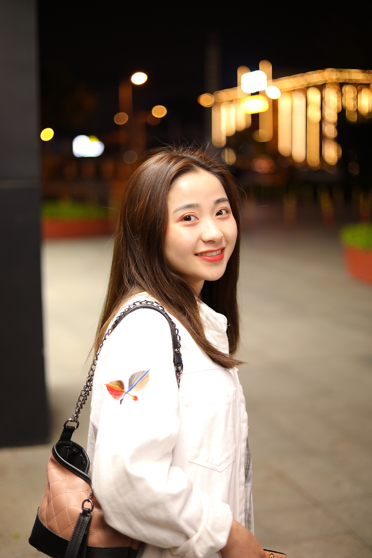 基盛万科夜景情绪人像-模特小艺