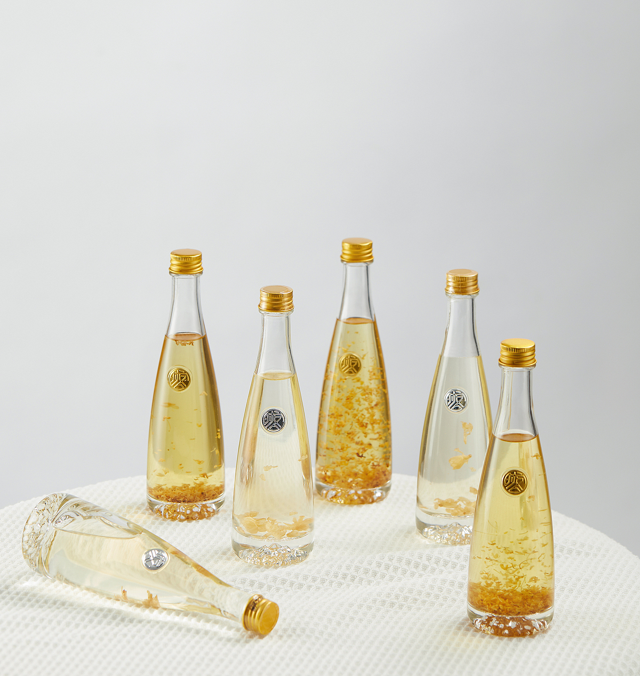 花酒 | 時客（圖ZMjc4NzQ2Mjgw） - 產(chǎn)品攝影 - 站酷設(shè)計師杭州斑馬視覺原創(chuàng)素材 - 站酷ZCOOL