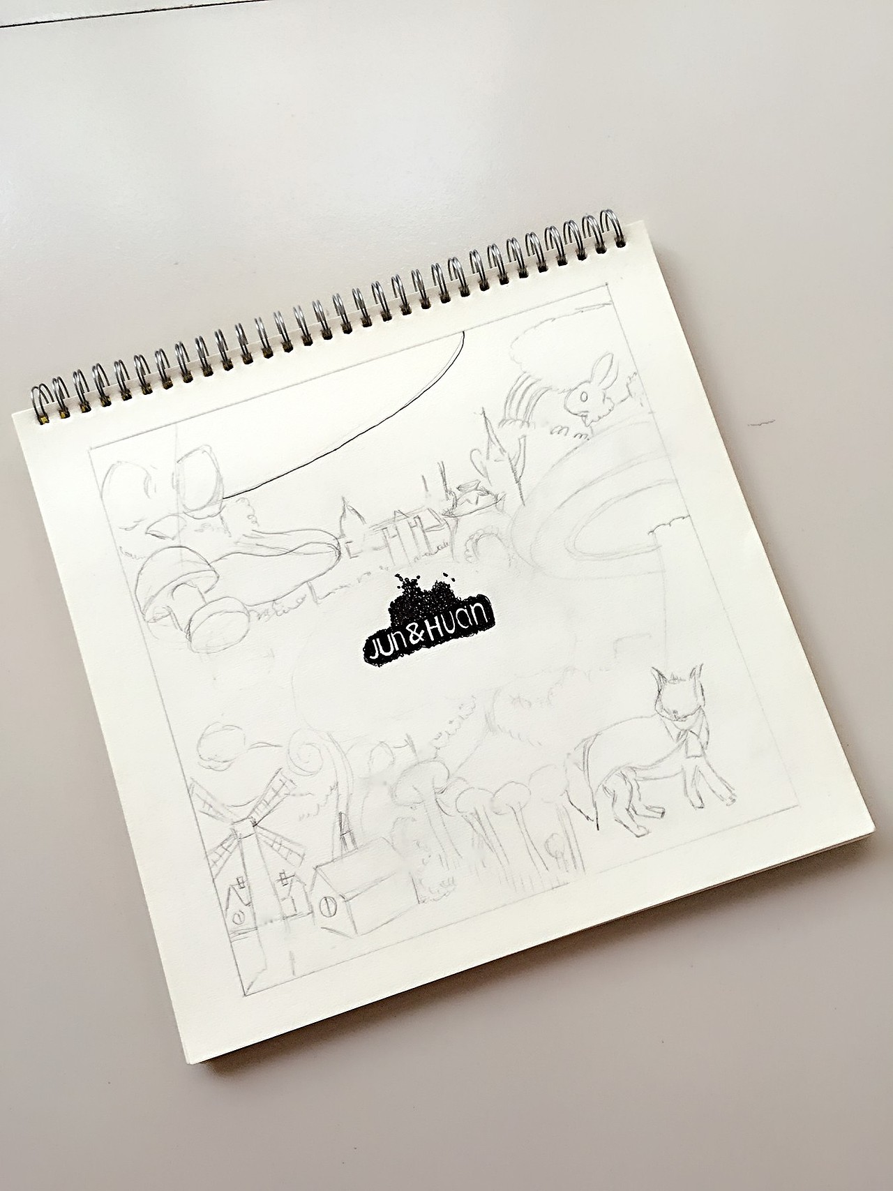 铅笔起稿...脑袋里比较空白...没想法,只能借鉴