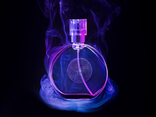 香水瓶混色创意拍摄