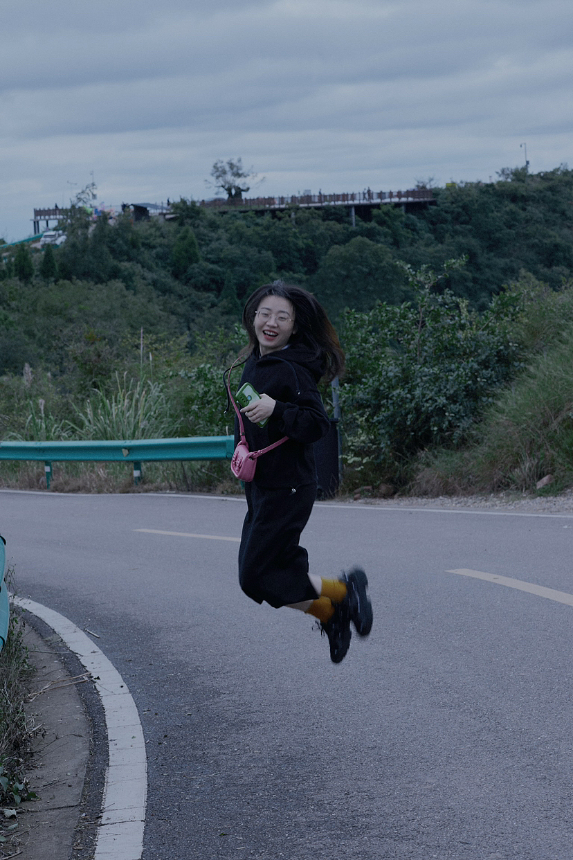 拍的一般，修的一般的照片