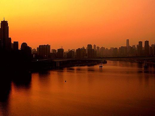 分享一波重慶的夜景和黃昏照（個(gè)人主頁(yè)-ZMzM1MjkyNDA=） - 風(fēng)光攝影 - 站酷設(shè)計(jì)師葉枯草原創(chuàng)素材 - 站酷ZCOOL