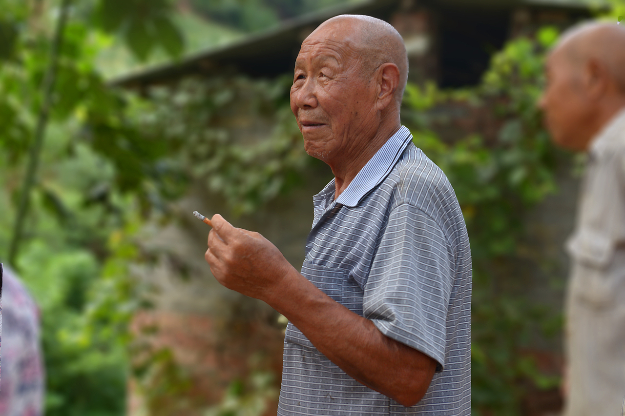 爷爷|摄影|人像摄影|李嫣菲 - 原创作品 - 站酷 (zcool)