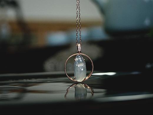 翡翠自然光摄影