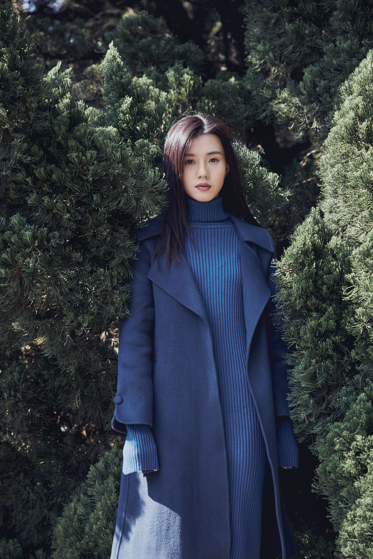 眉眼是银河,眼中有星辰。