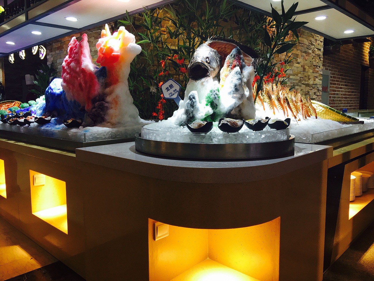 自助餐厅选址定位 餐厅档次提升 自助餐厅烤肉配方