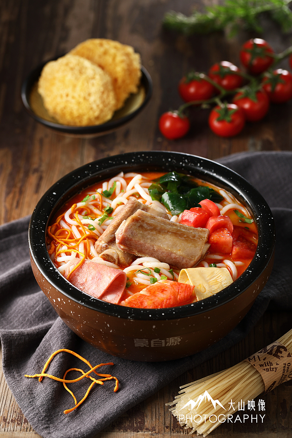 食品拍摄-蒙自源米线（图ZMTUwNzMzMjM2） - 产品摄影 - 站酷设计师味来映像社原创素材 - 站酷ZCOOL