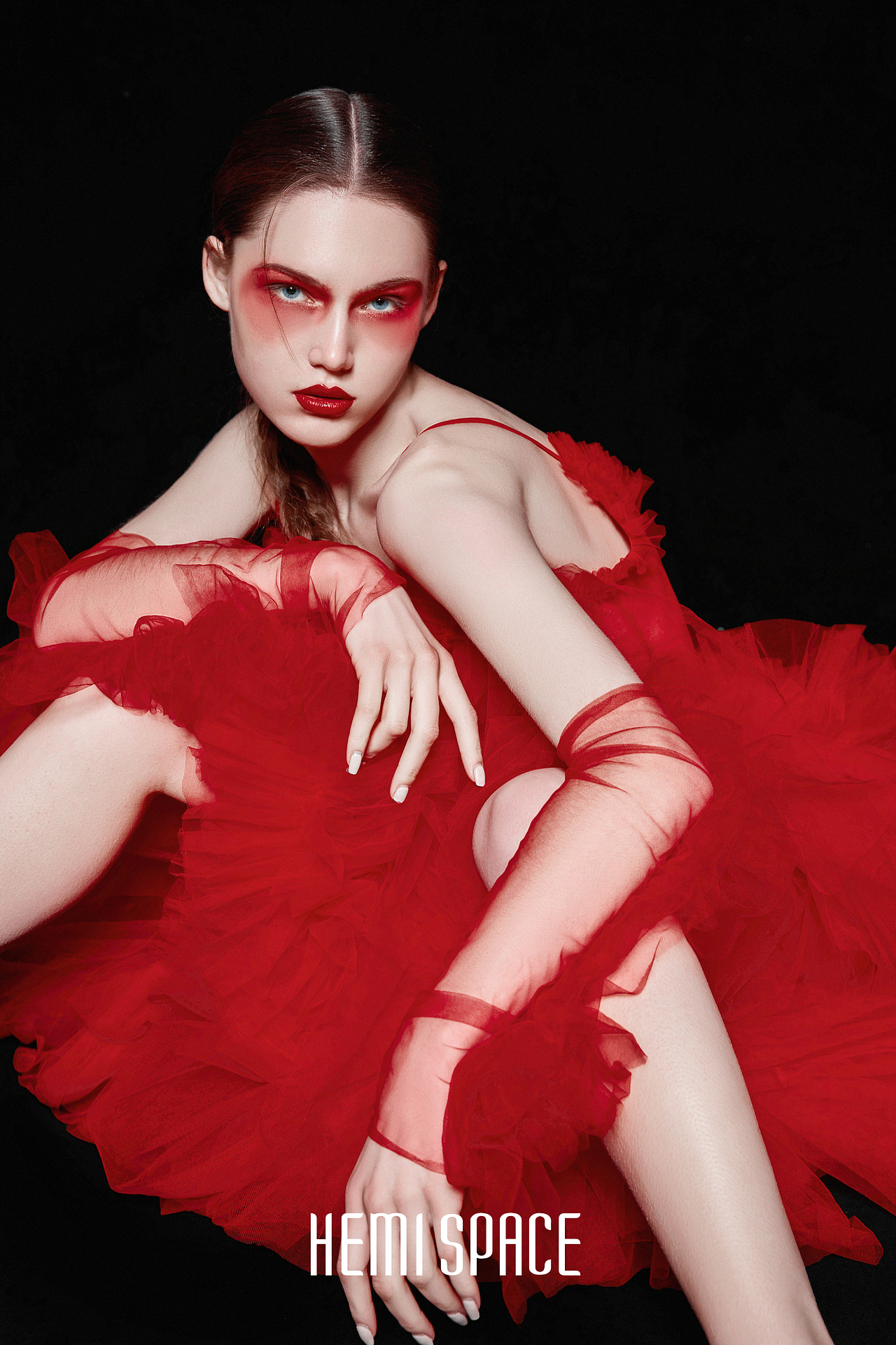 #成都时尚摄影 19年线下时尚摄影课的课堂习作（图ZMjgzMjE1OTEy） - 人像摄影 - 站酷设计师成都大禹原创素材 - 站酷ZCOOL