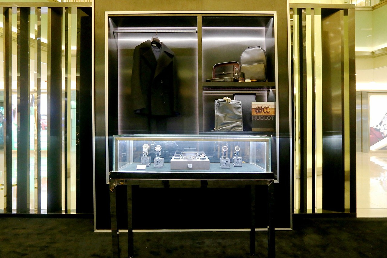 “不可见之可见”HUBLOT宇舶表ALL-BLACK理念十年巡展（图ZMTIzOTI3NDg4） - 其他三维 - 站酷设计师富钧原创素材 - 站酷ZCOOL