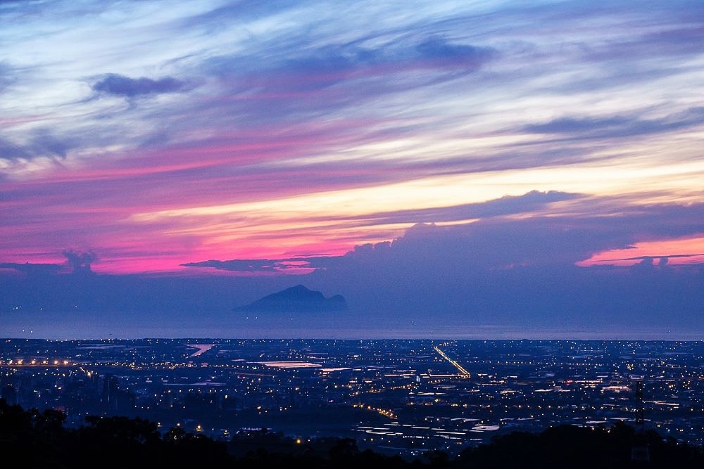 《印象·佛光》（圖ZMTMyNjc4MzYw） - 創(chuàng)作習(xí)作 - 站酷設(shè)計師李小樣Meow原創(chuàng)素材 - 站酷ZCOOL