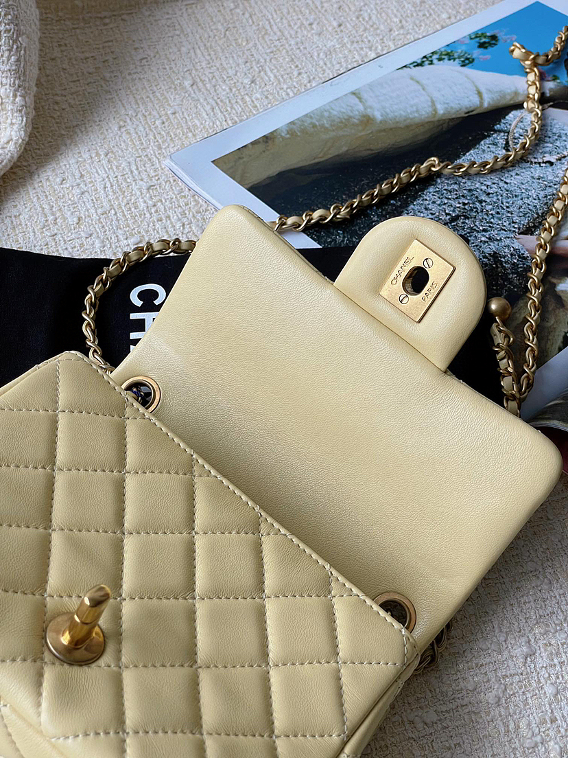 Chanel 小鸡黄金球方胖子