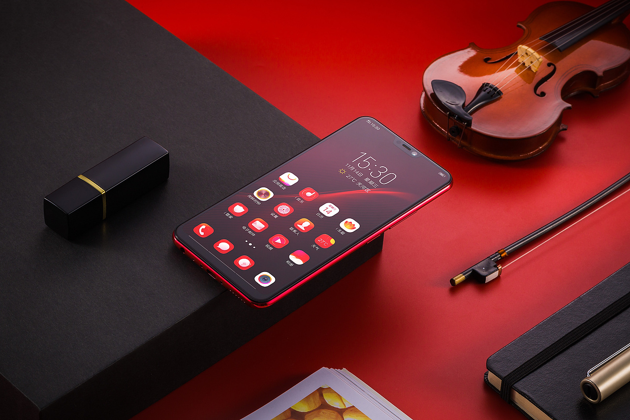 当纯白坚果R1碰上红色vivo Z1