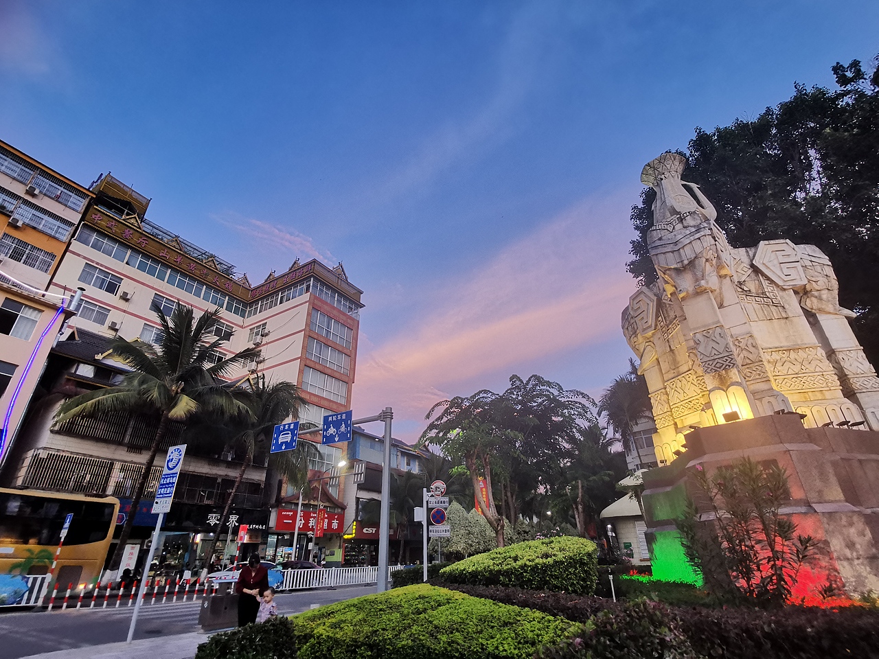 粉色的天空（图ZMjY1OTU2OTQ0） - 风光摄影 - 站酷设计师laifusu原创素材 - 站酷ZCOOL