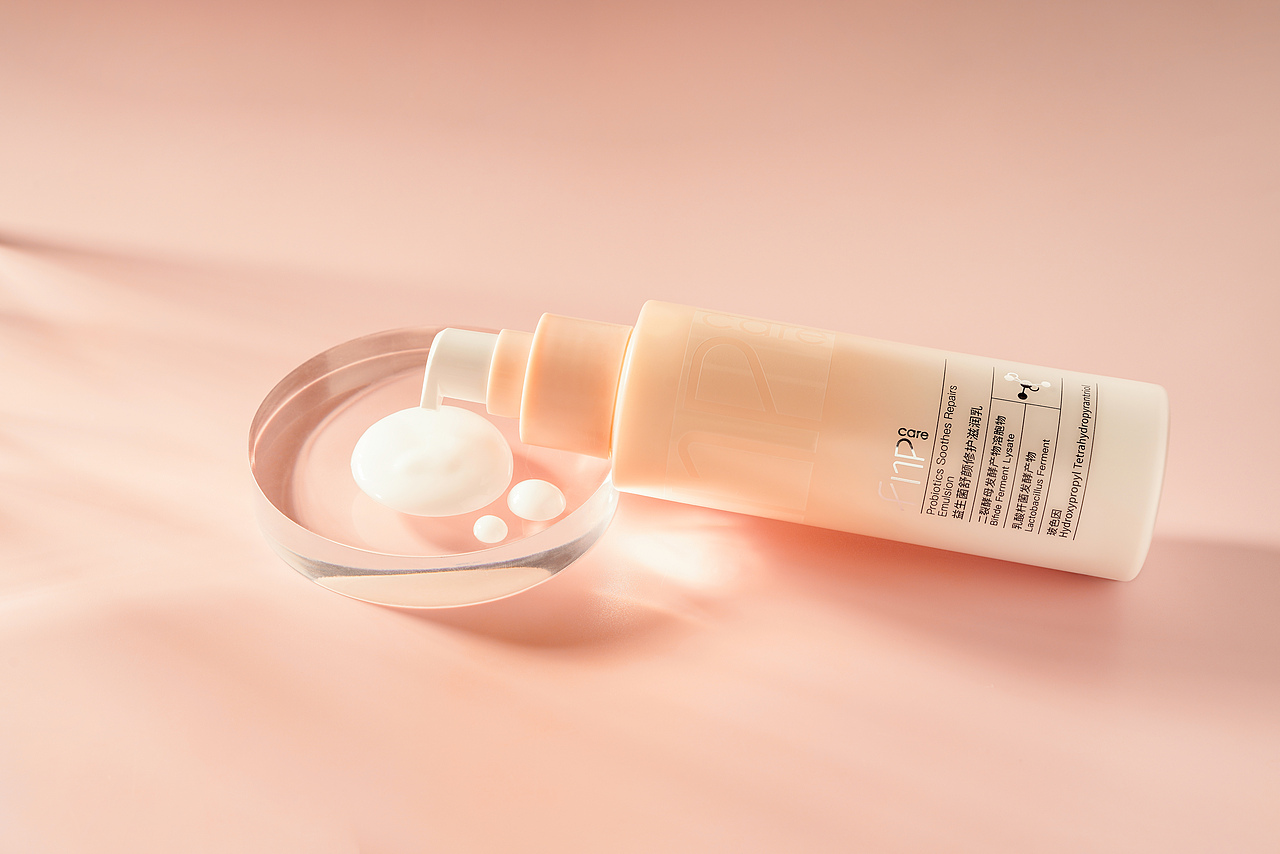 美妆护肤产品水乳拍摄（图ZMjQ0NTc0ODA0） - 产品摄影 - 站酷设计师焦典摄影原创素材 - 站酷ZCOOL