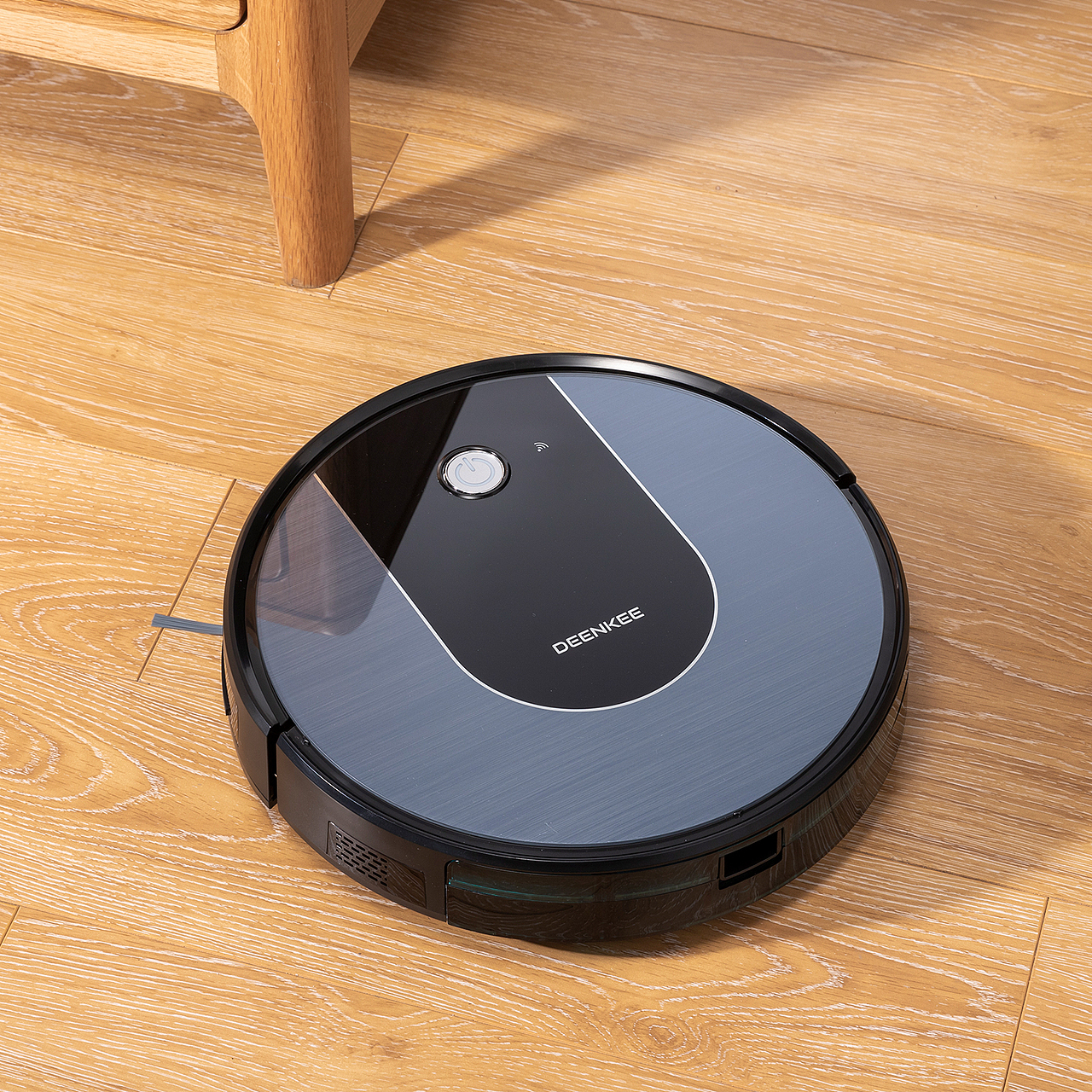 室内扫地机 拍摄原图（图ZMjQxODg4NDk2） - 产品摄影 - 站酷设计师摄影师hardy原创素材 - 站酷ZCOOL