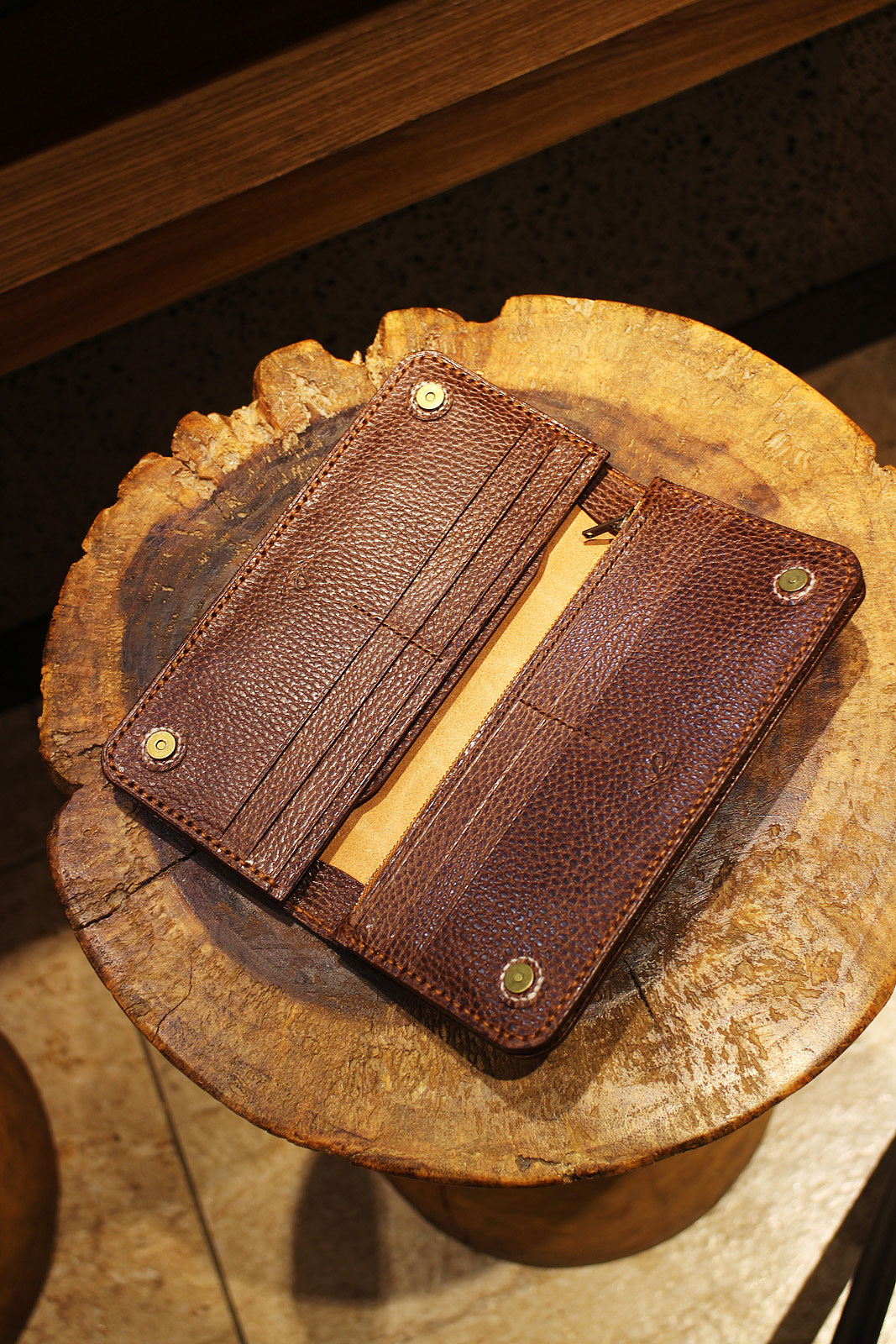 复古魔法雪拉瑞长款折叠钱包（图ZODcwNDg0NTI=） - 工艺品设计 - 站酷设计师最栈鬼的人原创素材 - 站酷ZCOOL