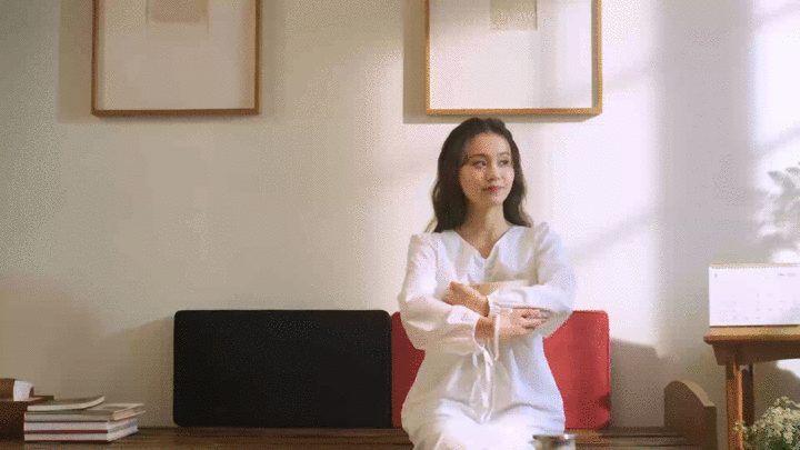 「PLOY PAILIN珠宝」节日主题视觉全案