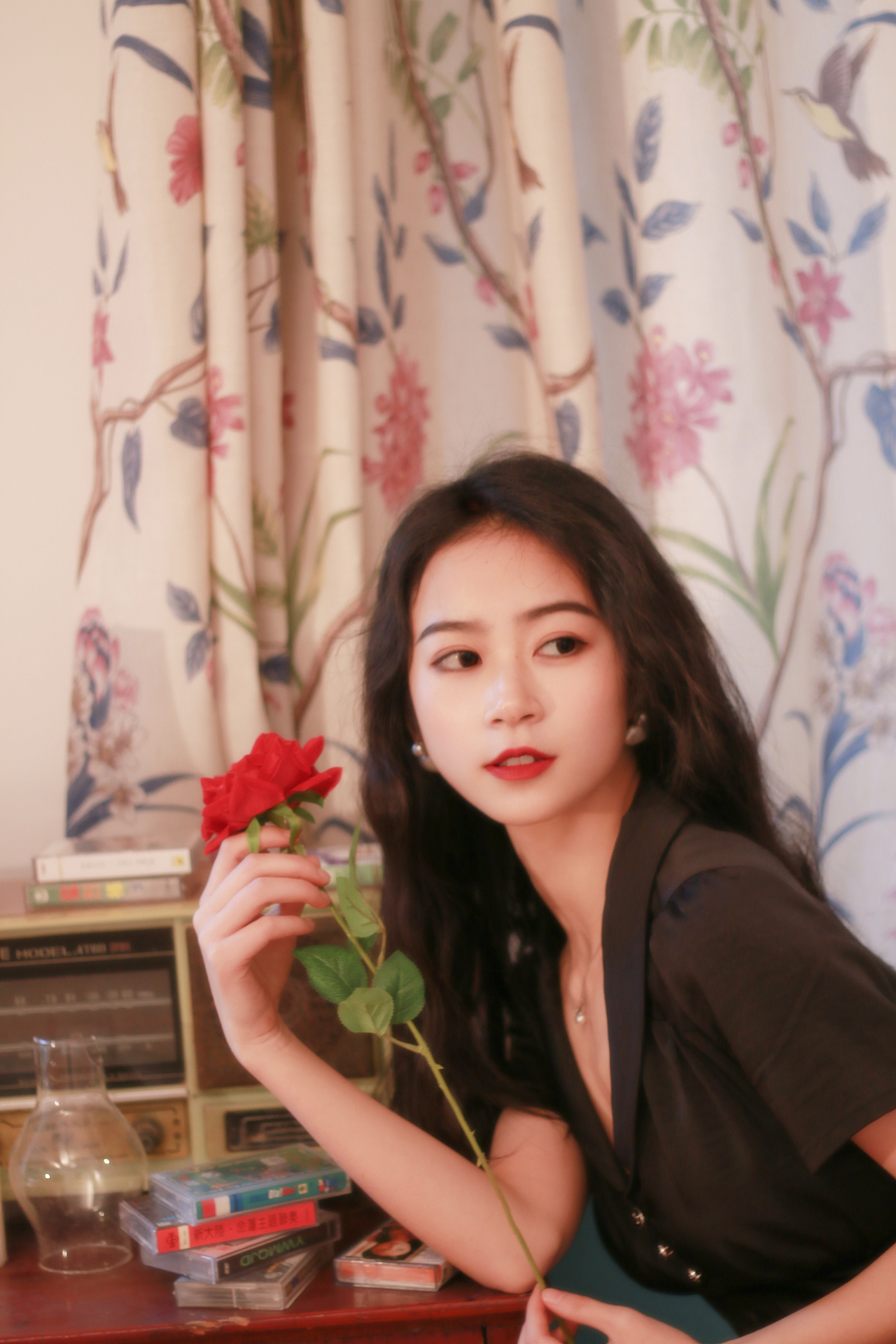 人像摄影----港风复古人像写真（图ZMTQ4NzAwMjk2） - 人像摄影 - 站酷设计师三七卷原创素材 - 站酷ZCOOL