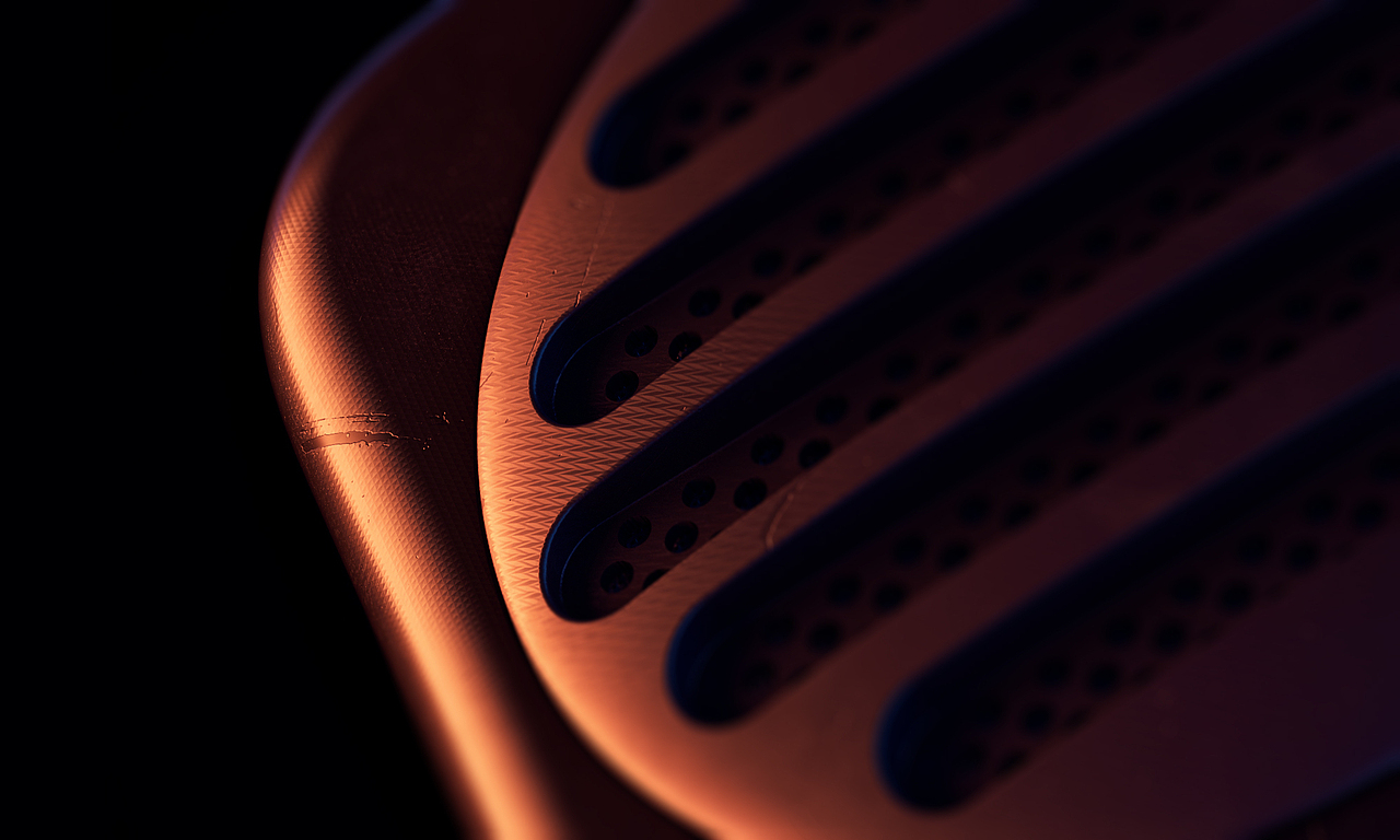 暗色调脏旧小音响渲染