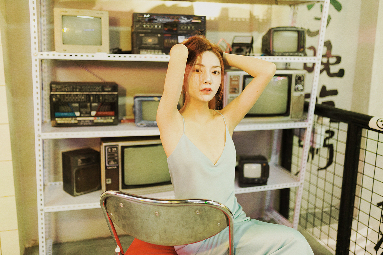 暗里着迷「港风写真约拍」