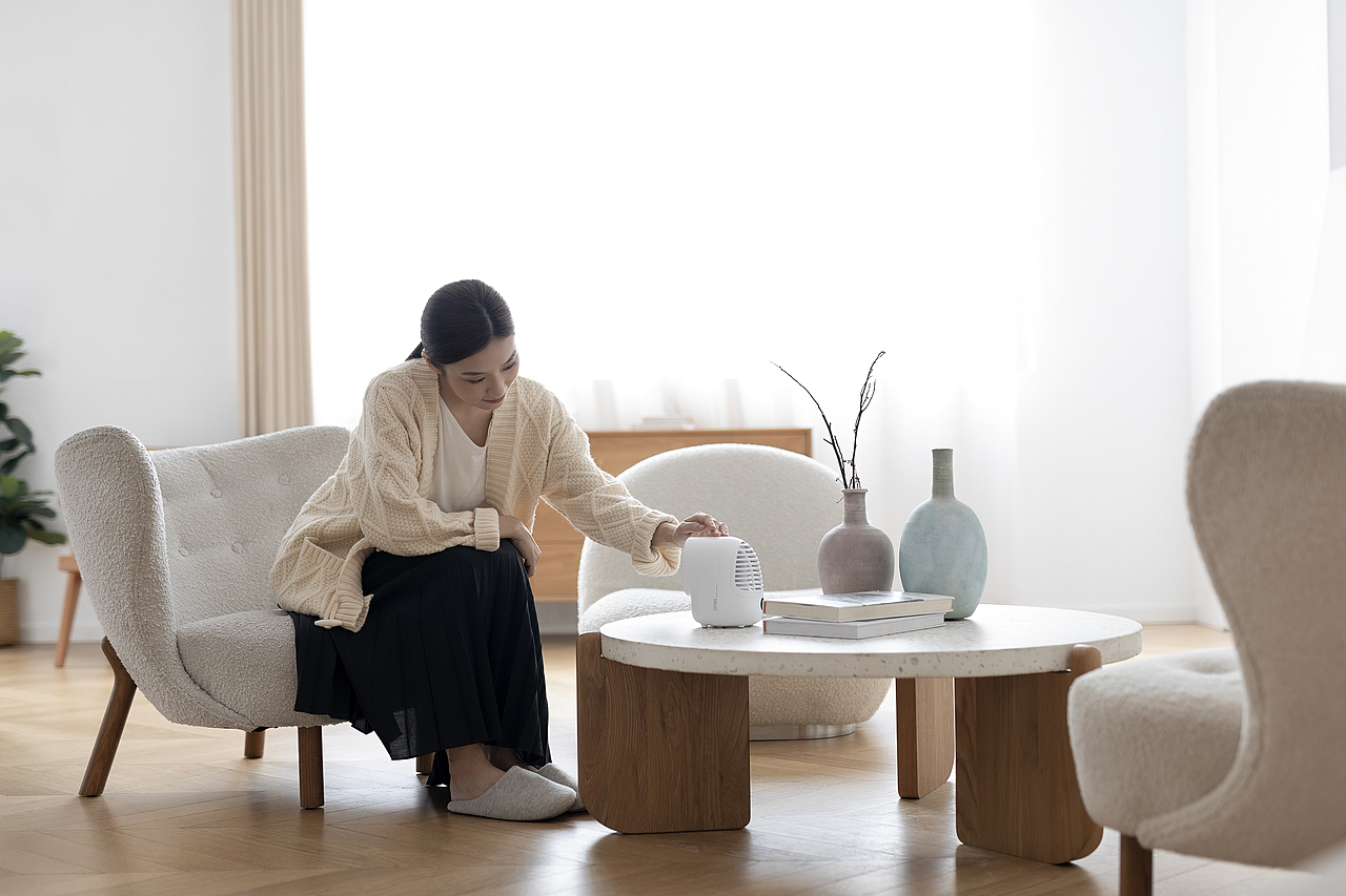随手拍丨向物暖风机mini（图ZMjcxOTgwODcy） - 产品摄影 - 站酷设计师白底图原创素材 - 站酷ZCOOL