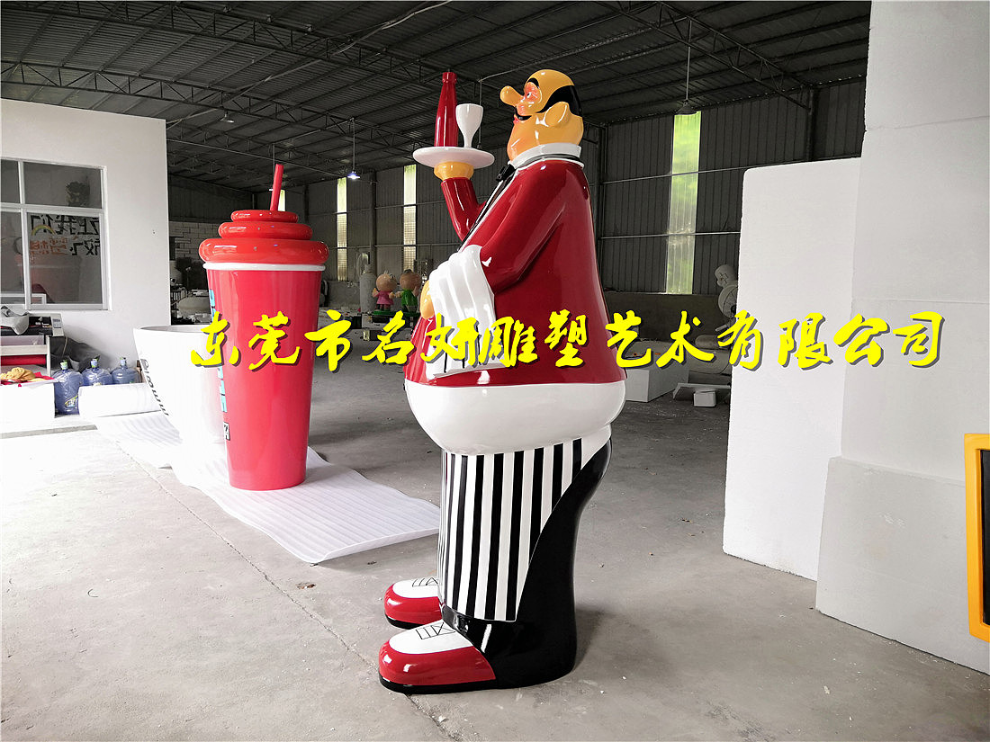 西式餐厅迎宾人物卡通玻璃钢厨师雕塑厂家