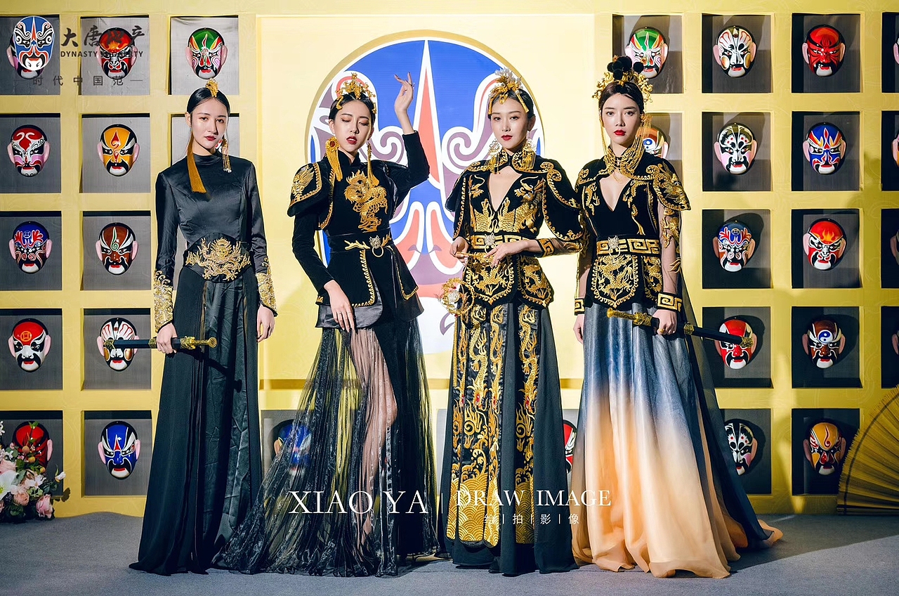 地产品牌发布会（图ZMTg1MDk5MzE2） - 舞台美术 - 站酷设计师三云原创素材 - 站酷ZCOOL