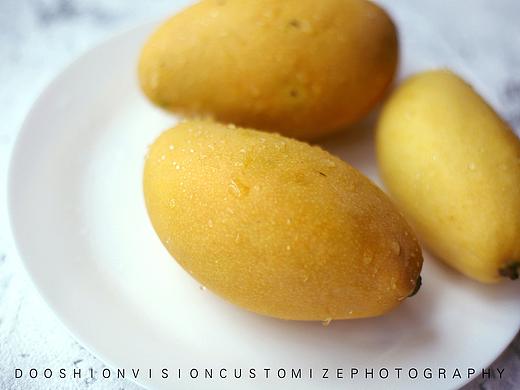 一口咬到阳光的味道