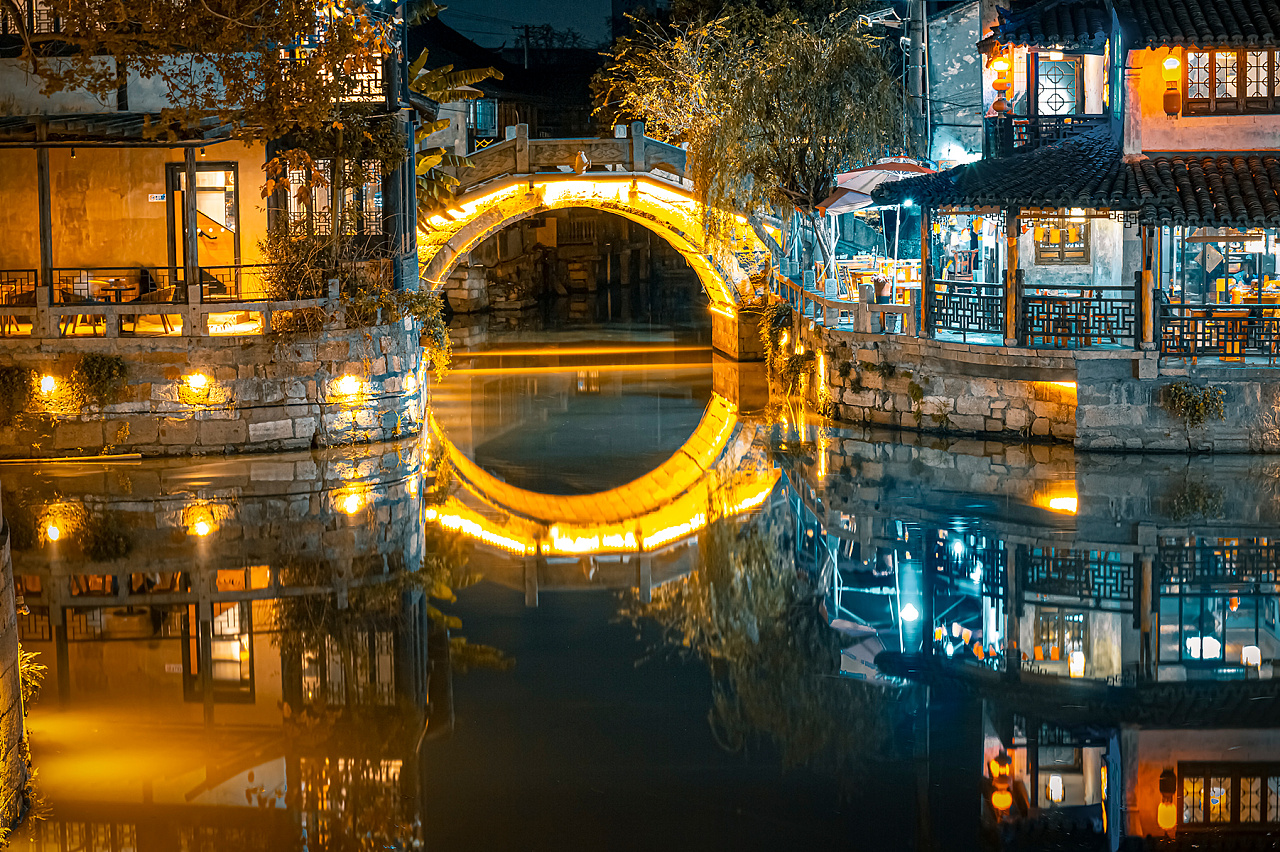 上海枫泾古镇夜景