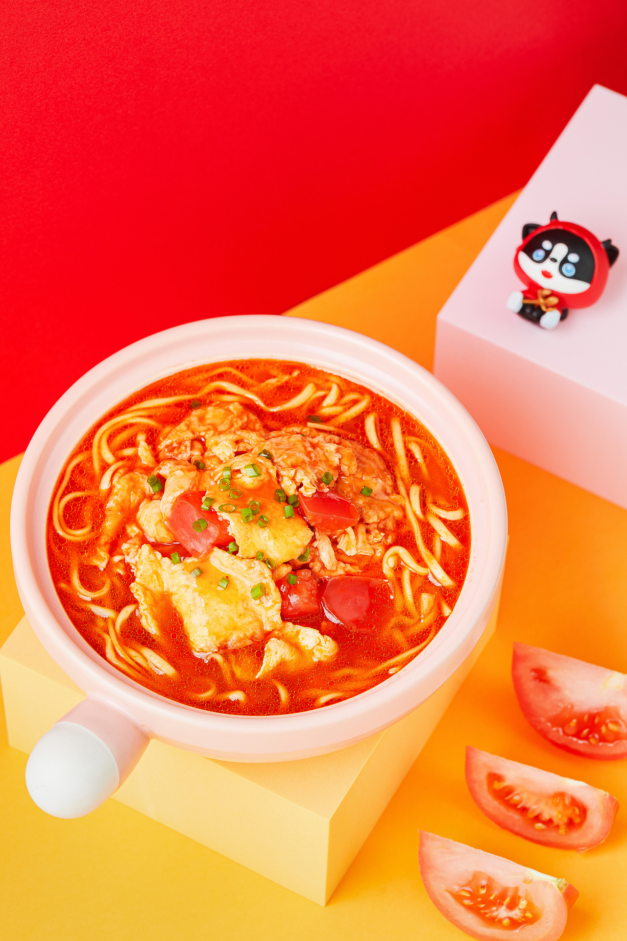 自嗨锅 —— 拉面新品（图ZMjI4NDQ3NDAw） - 产品摄影 - 站酷设计师小小兽美食摄影原创素材 - 站酷ZCOOL