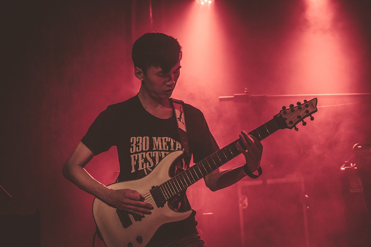 330金属音乐节广州站（图ZMjE4MTMxMTY=） - 人像摄影 - 站酷设计师凹凸蜀黍原创素材 - 站酷ZCOOL