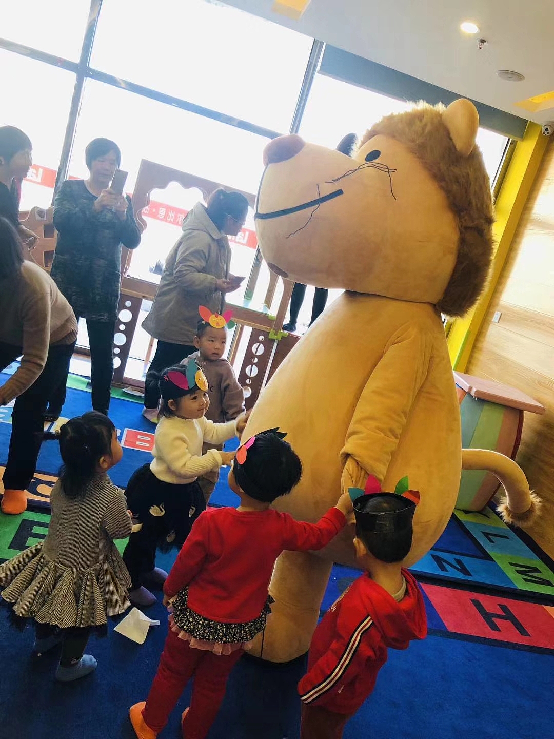 企業(yè)吉祥物人偶服裝玩偶服案例欣賞（圖ZMjAyMzg5NzYw） - 其他手工藝 - 站酷設(shè)計(jì)師可愛(ài)熊卡通人偶服原創(chuàng)素材 - 站酷ZCOOL