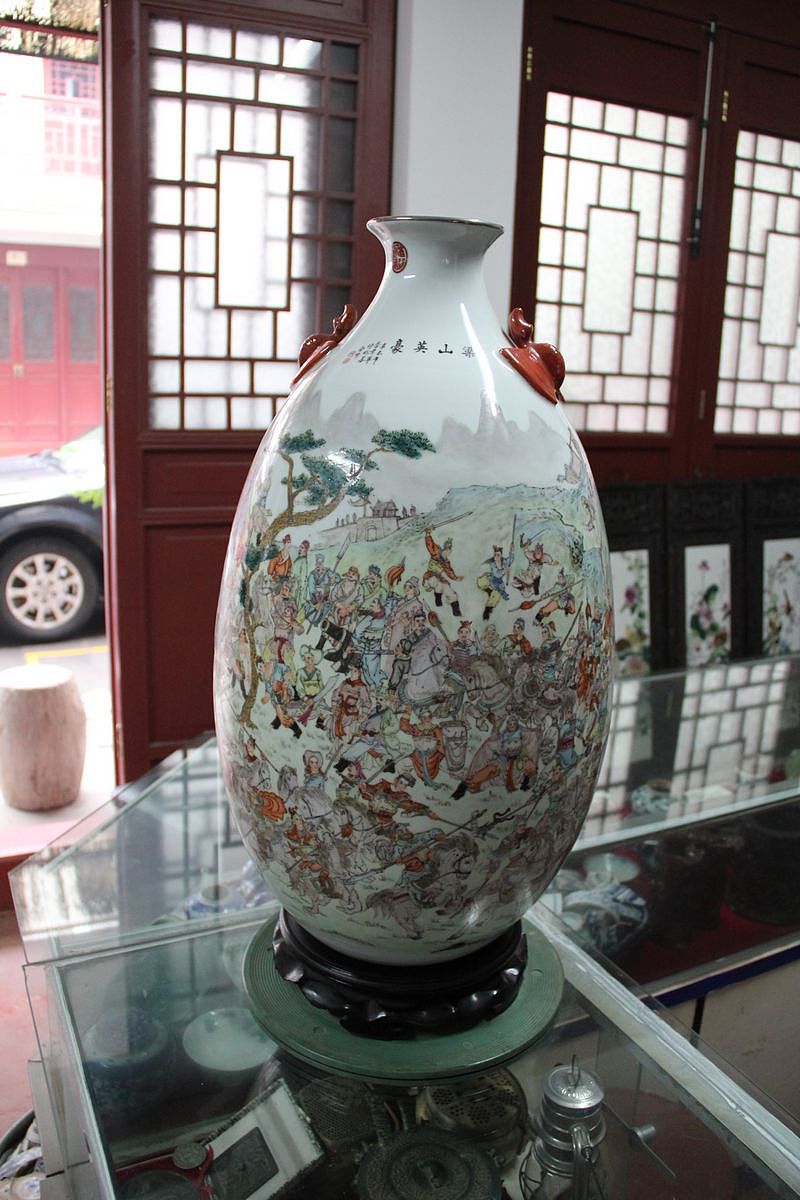 粉彩上的梁山好汉