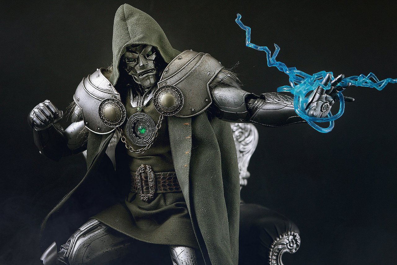 眉间白火的臆造自d之钢铁杜姆博士