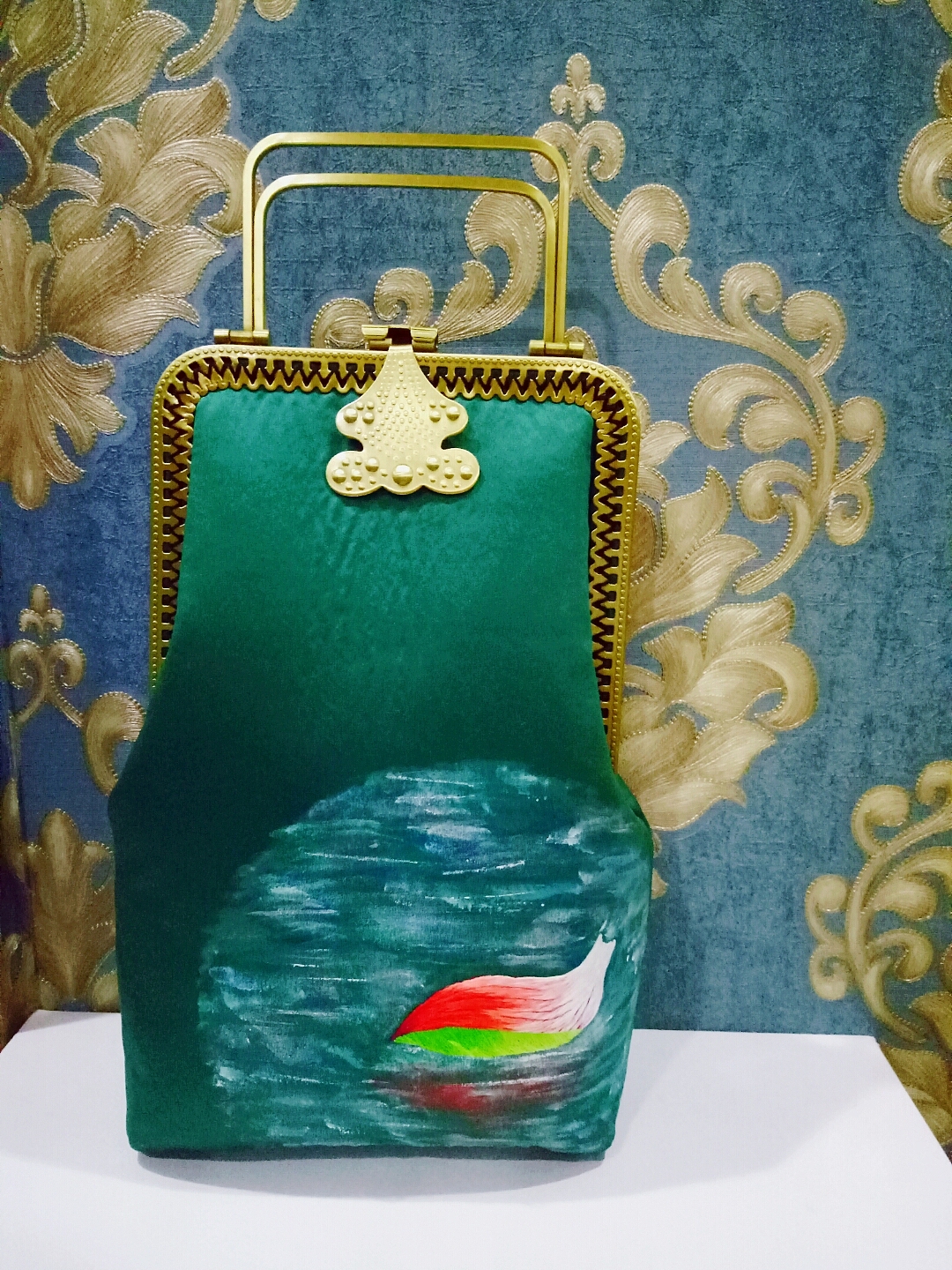 蜀绣口金包（图ZMTc0MDc2NTUy） - 工艺品设计 - 站酷设计师一路听水原创素材 - 站酷ZCOOL