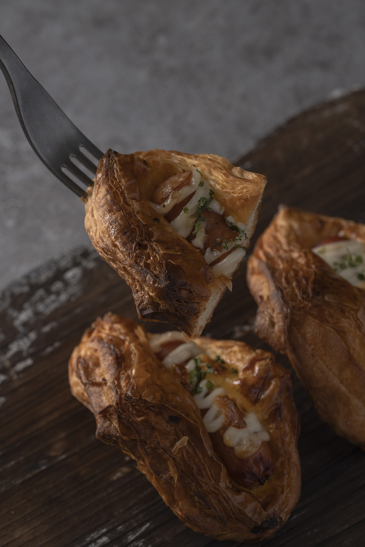 蒜香歌颂面包（图ZMjMyMzU1OTAw） - 产品摄影 - 站酷设计师wuli月月原创素材 - 站酷ZCOOL