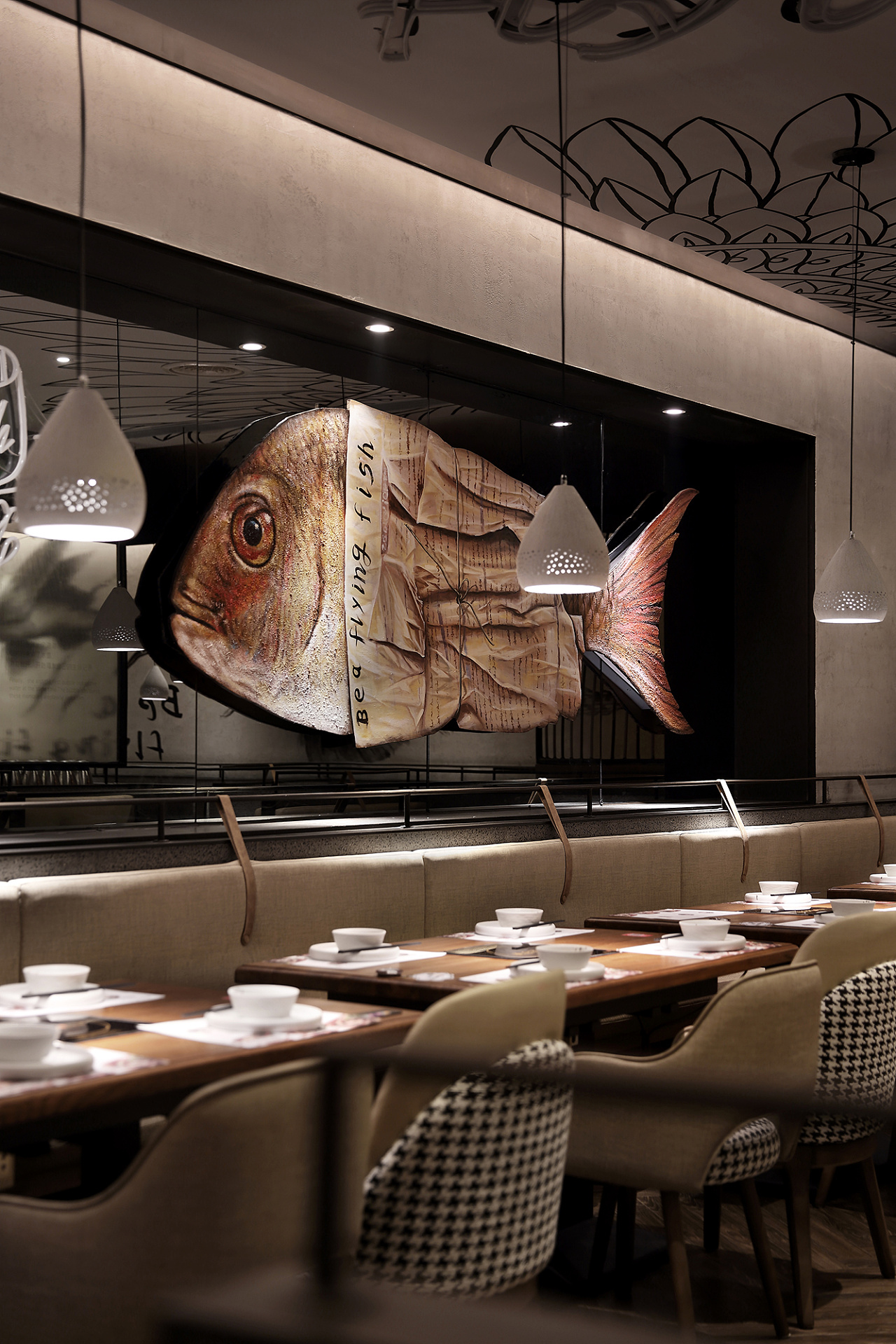以鱼为主题的餐厅logo__鱼主题餐饮店设计
