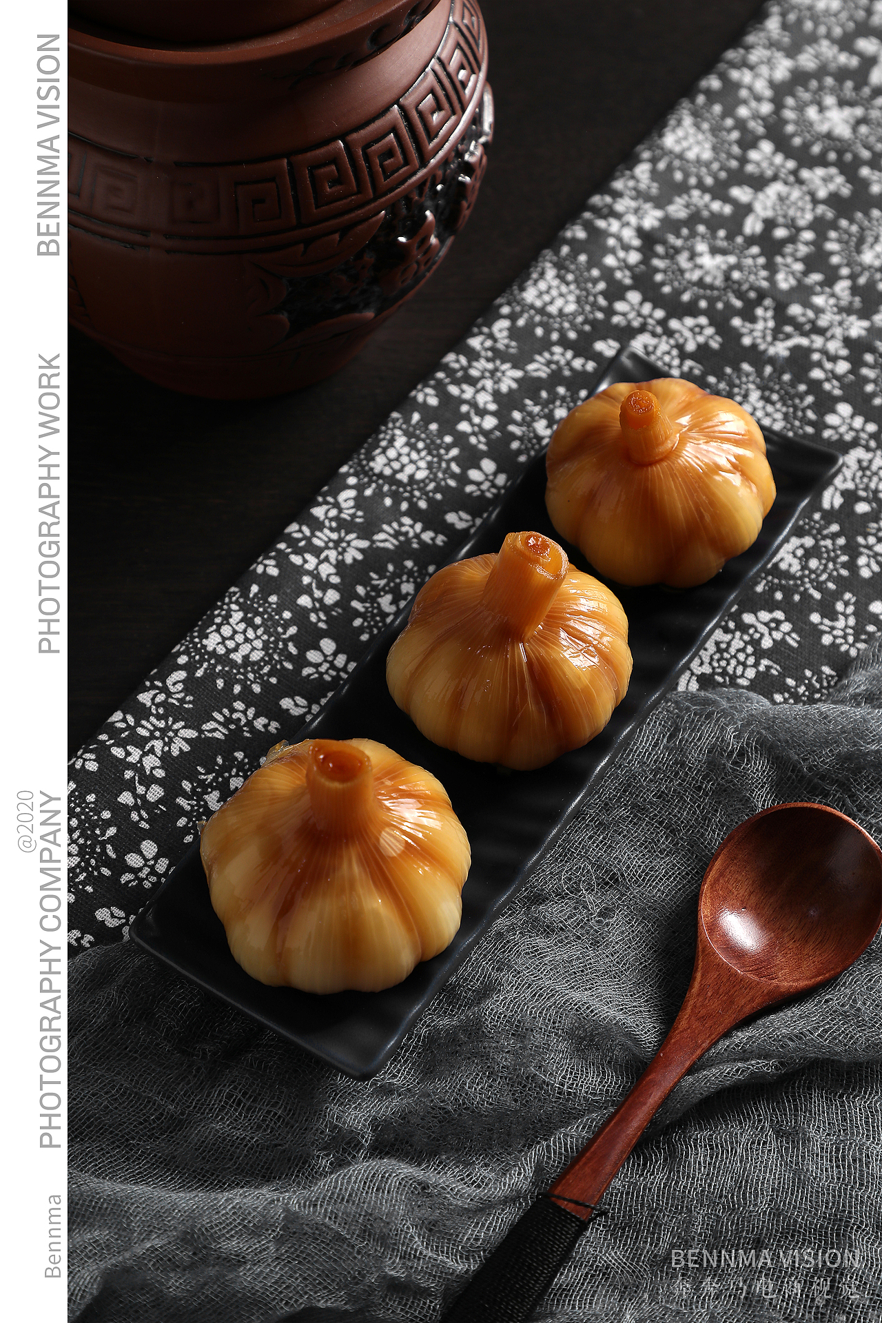 糖蒜拍攝 傳統(tǒng)腌制食品（圖ZMjM5Njg4ODg4） - 產(chǎn)品攝影 - 站酷設(shè)計(jì)師奔奔馬電商視覺原創(chuàng)素材 - 站酷ZCOOL