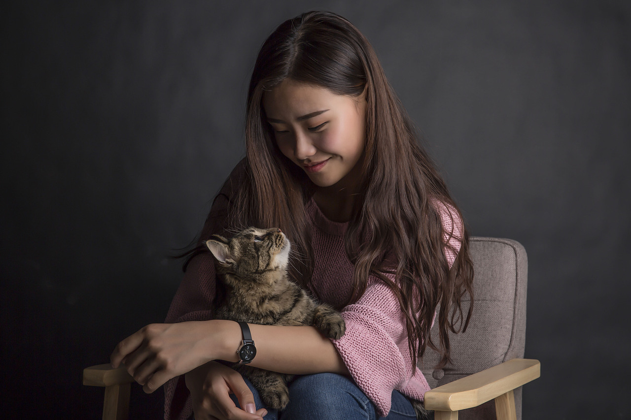 影棚人像（圖ZOTIyODA5ODg=） - 人像攝影 - 站酷設計師李屹倬原創(chuàng)素材 - 站酷ZCOOL