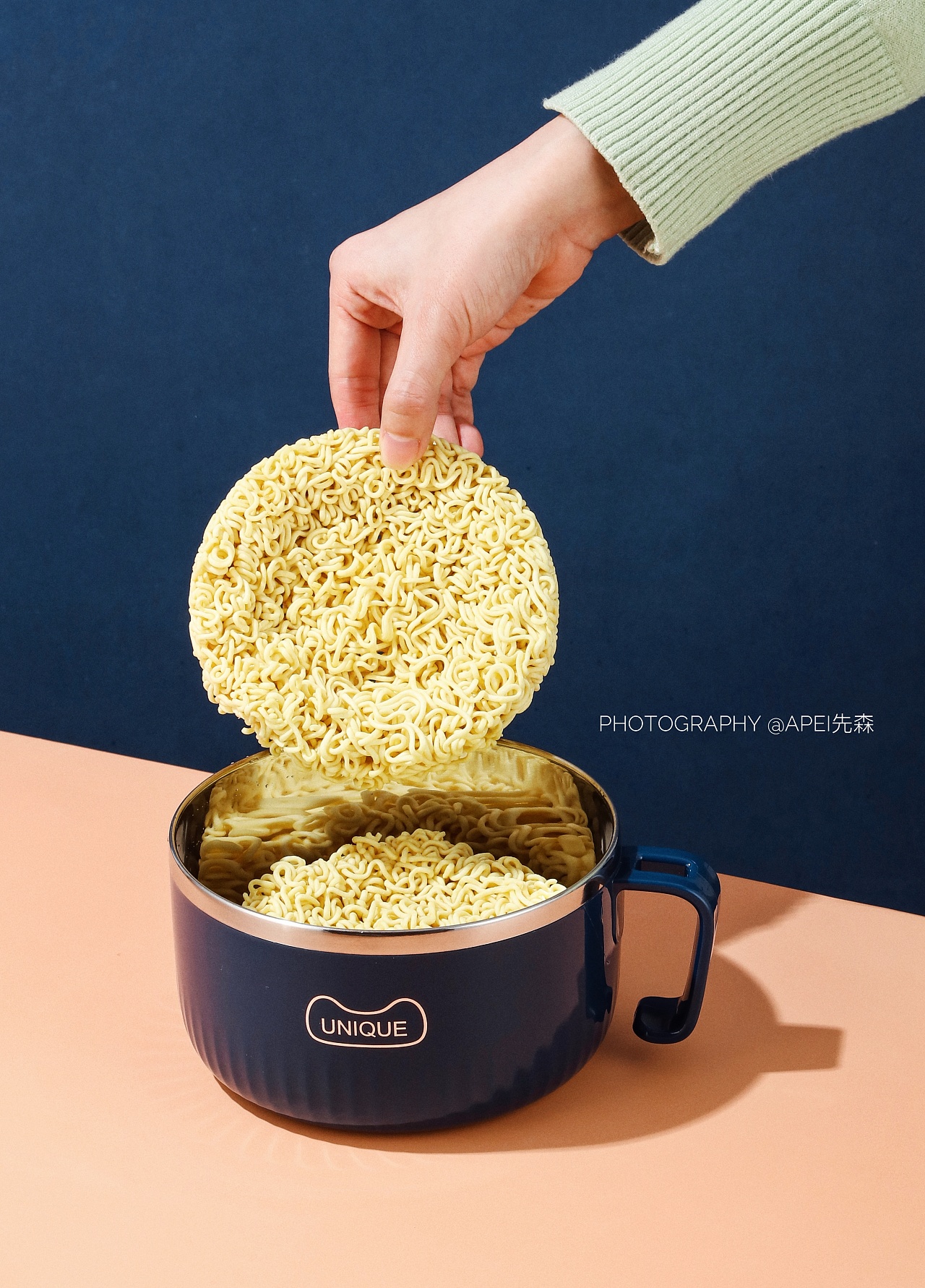 泡面碗|摄影|产品摄影|最爱韭菜馅饺子 - 原创作品 - 站酷 (zcool)