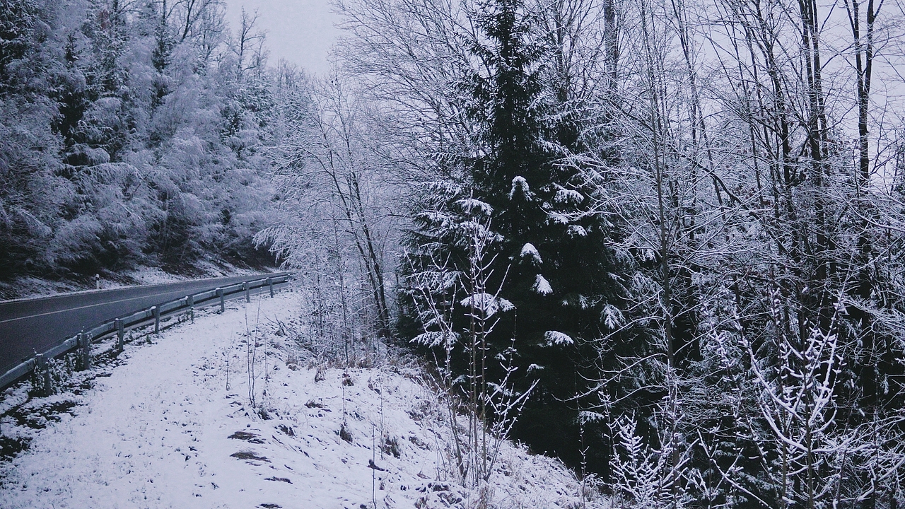跨过城市 穿越山川湖泊 | 欧洲自驾之旅Ⅰ | 捷克（图ZMTM4MDExMzE2） - 风光摄影 - 站酷设计师Foodography原创素材 - 站酷ZCOOL