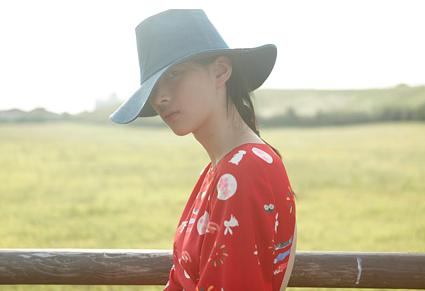 与独立服装品牌 Mintcheese 合作出的和风系 两周年纪念款