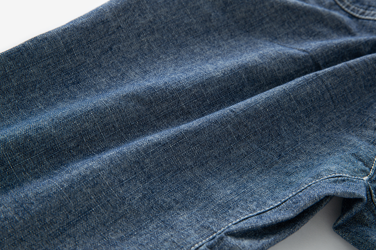 双面竹节牛仔长裤童装裤子静物白底产品拍摄图